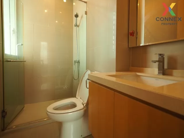FOR RENT condo , Wind Ratchayothin , high floor , BTS-Phahon Yoth FOR RENT condo , Wind Ratchayothin , high floor , BTS-Phahon Yoth